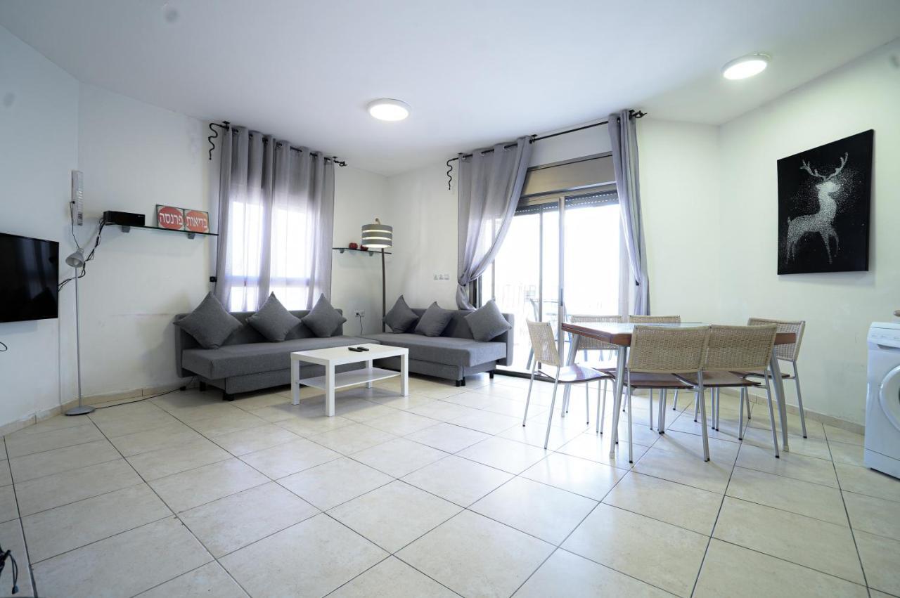 Appartamento Amdar By Sun And View Eilat Esterno foto
